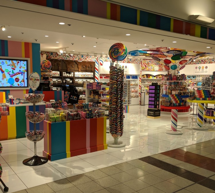 dylans-candy-bar-photo